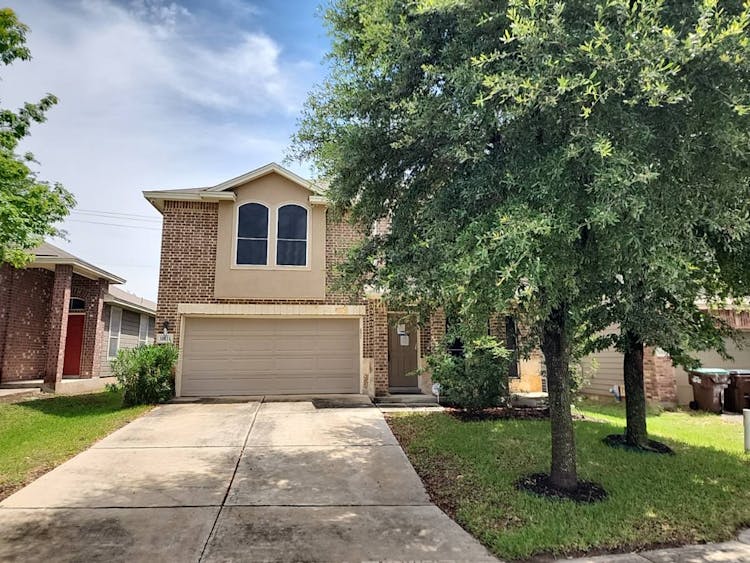 10831 Flying Fury Dr San Antonio, TX 78254, Bexar County