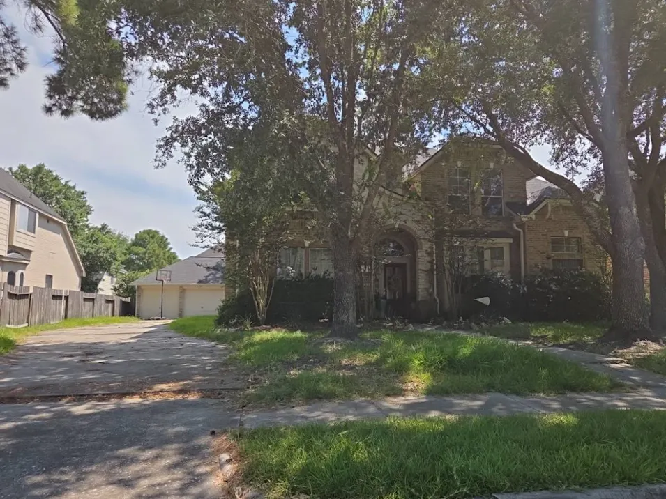 14027 Summer Ash Ln Houston, TX 77044, Harris County