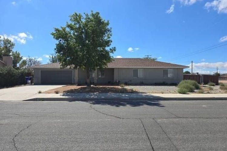 22909 Eyota Rd Apple Valley, CA 92308, San Bernardino County