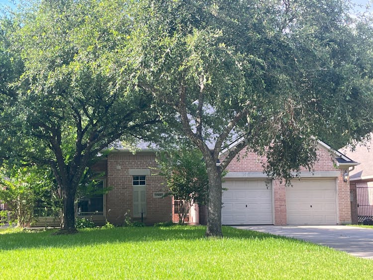 7303 Woodland Oak Trl Humble, TX 77346, Harris County