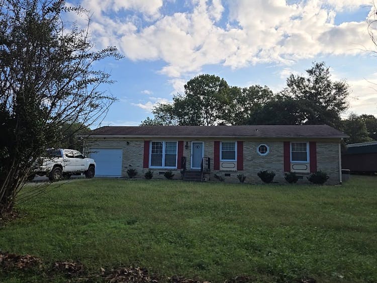 651 Lynnwood Ave Lewisburg, TN 37091, Marshall County