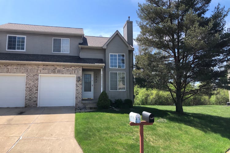 1207 Eagles Point Ct Unit 10 East Lansing, MI 48823, Ingham County