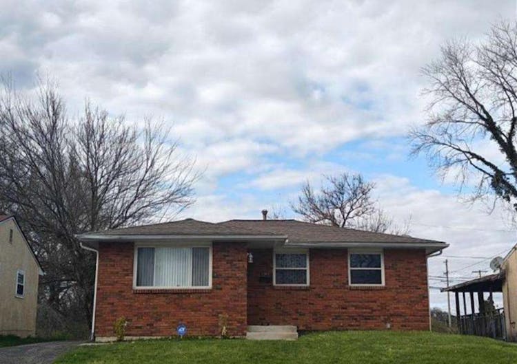 1364 Roberts Pl Columbus, OH 43207, Franklin County