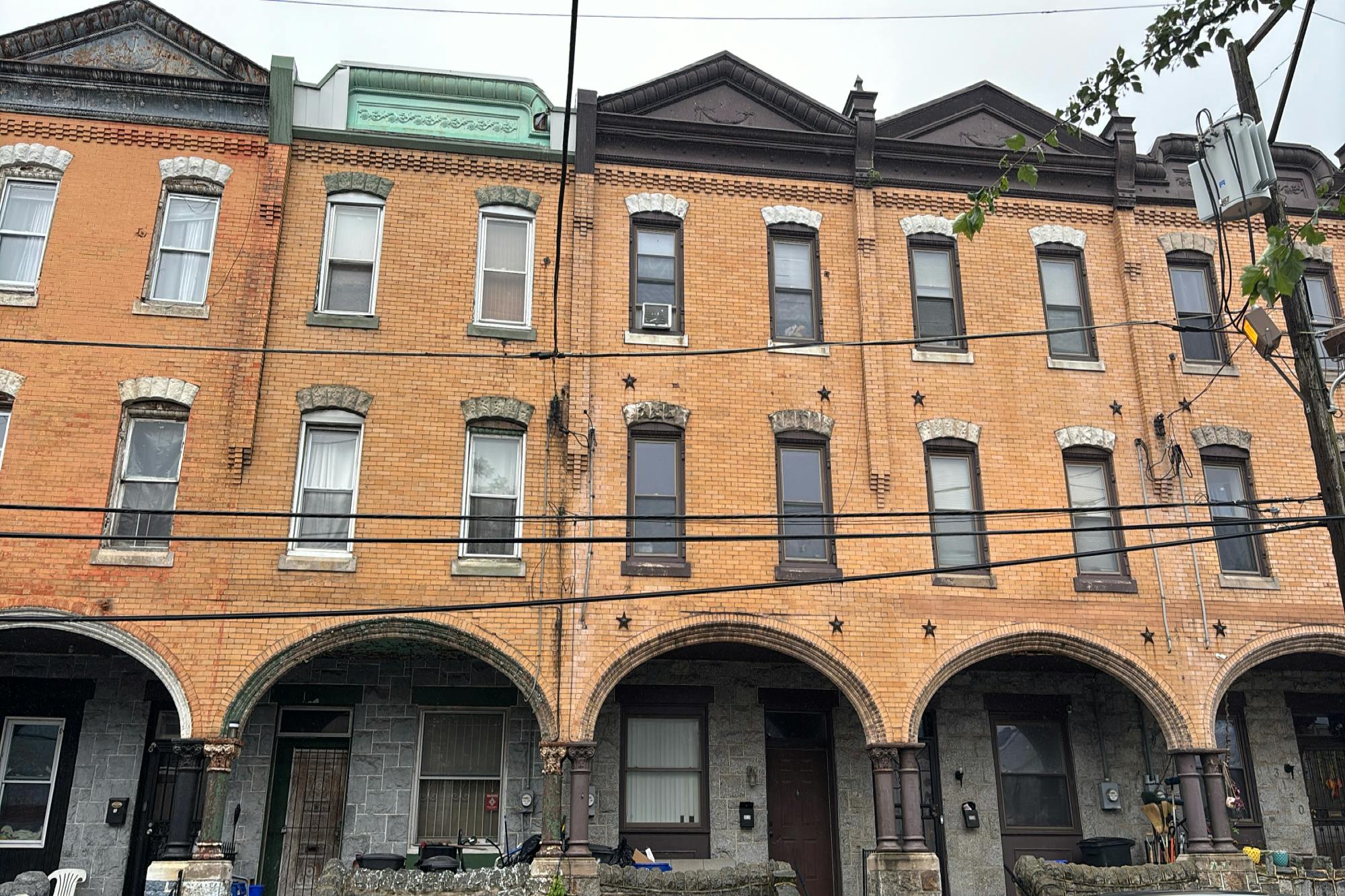 Berks St, Philadelphia, PA 19121