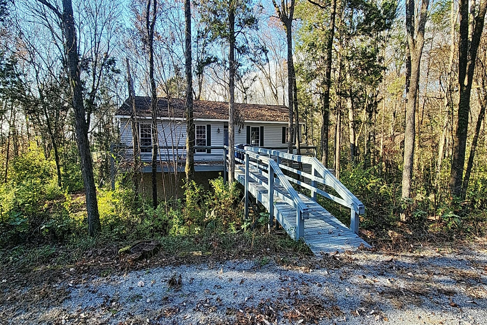 Bain Dr, Huntsville, AL 35803