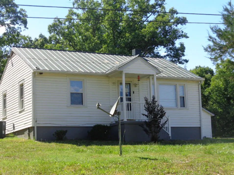 1827 Salem Rd Schuyler, VA 22969, Nelson County