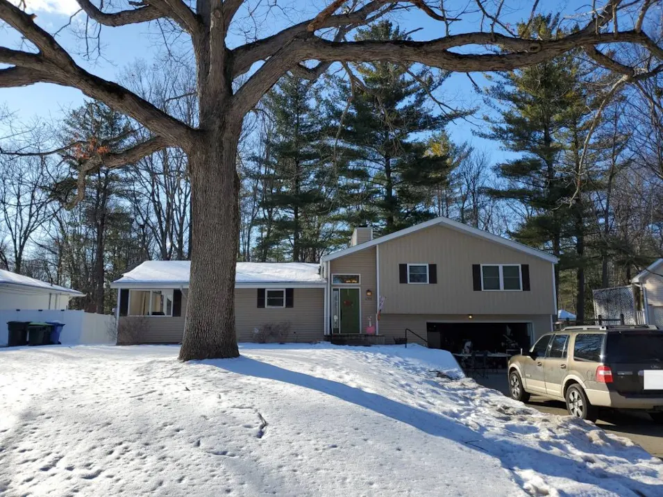 5713 Perrine Rd Midland, MI 48640, Midland County