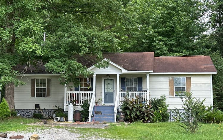 111 County Rd 944 Glen, MS 38846, Tishomingo County