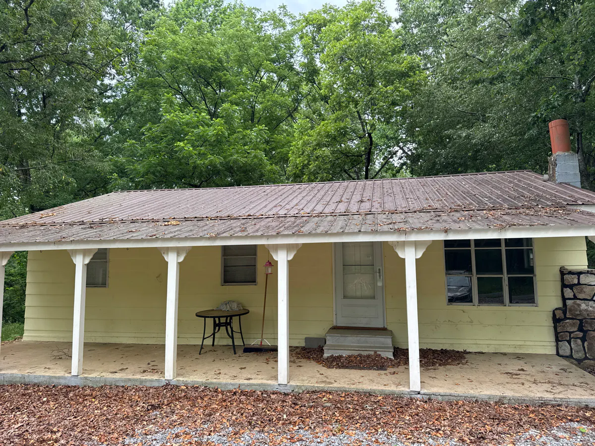 Flat Top Cir, Scottsboro, AL 35768