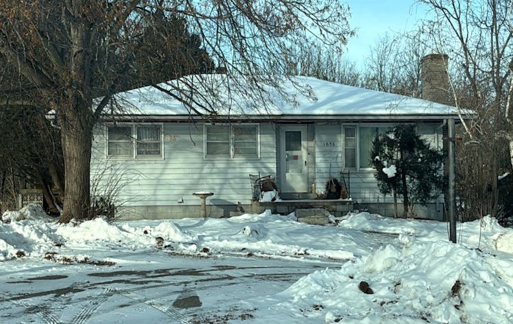 1656 Mill St Lyons, WI 53148, Walworth County