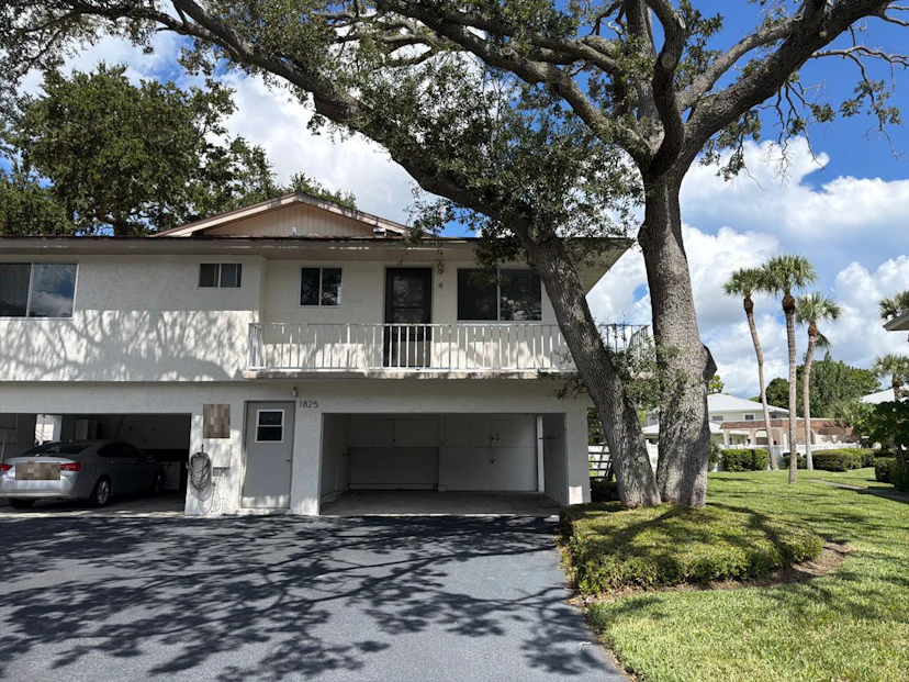 1825 Bough Avenue Unit 4
