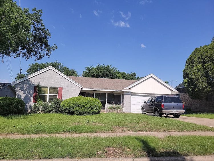 9915 Lingo Lane Dallas, TX 75228, Dallas County