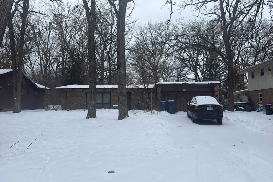 2930 W Bonnie Brook Ln Waukegan, IL 60087, Lake County