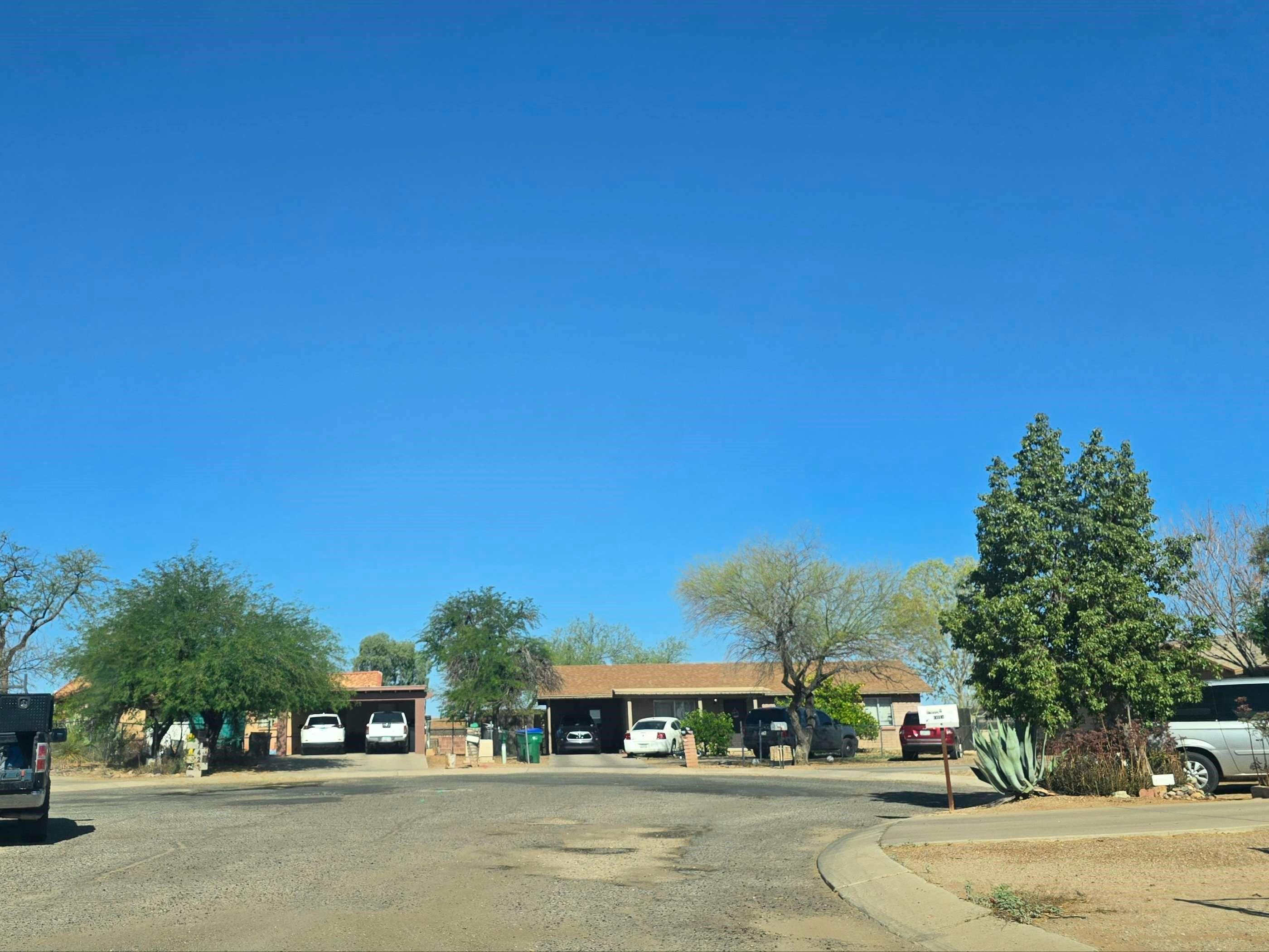 Calle Castile , Tucson, AZ 85757