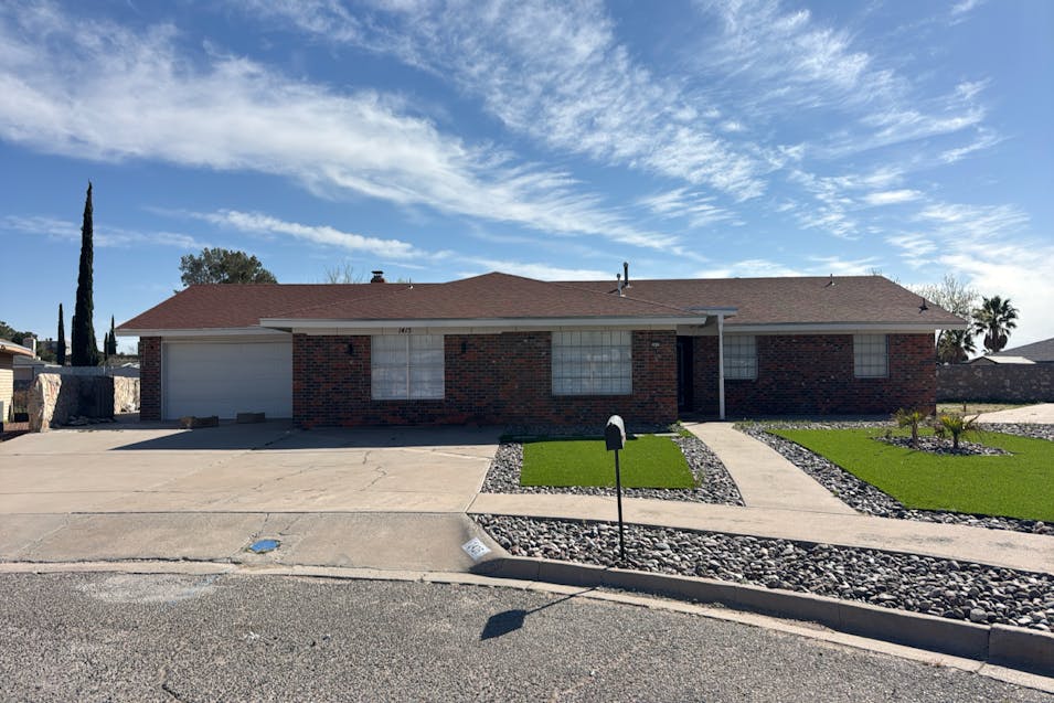1415 Monte Negro Dr El Paso, TX 79935, El Paso County