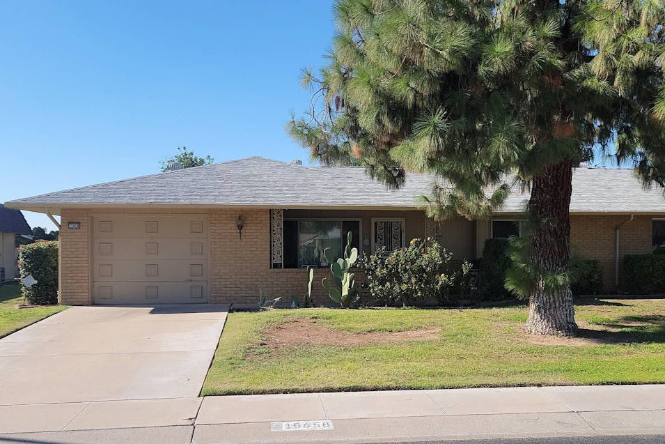 15658n Lakeforest Dr Sun City, AZ 85351, Maricopa County