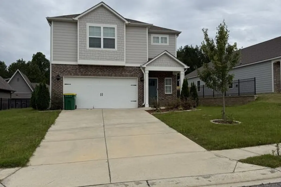 25 Sussex Rd Odenville, AL 35120, St. Clair County