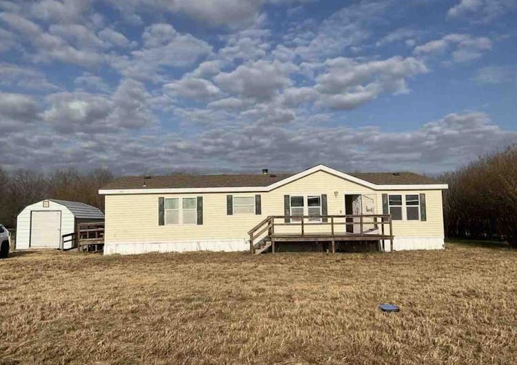 8807 Rodeo Dr Terrell, TX 75160, Kaufman County