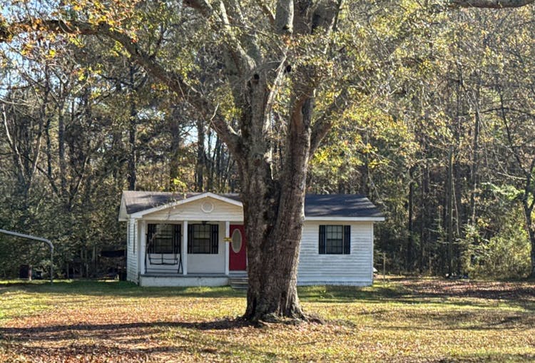 1470 Scr 541 Forest, MS 39074, Smith County