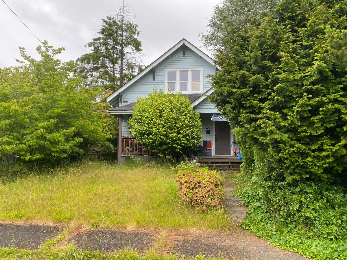13th St, Raymond, WA 98577 #1