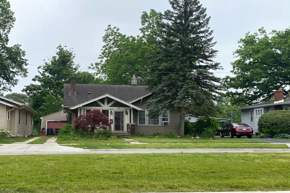 55 W 3rd St Hobart, IN 46342, Lake County