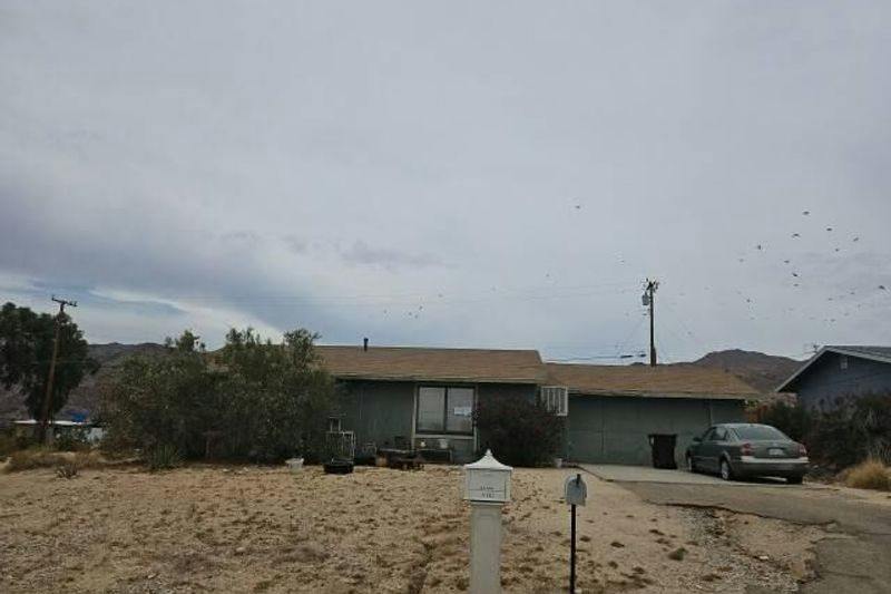Cactus Dr, Twentynine Palms, CA 92277