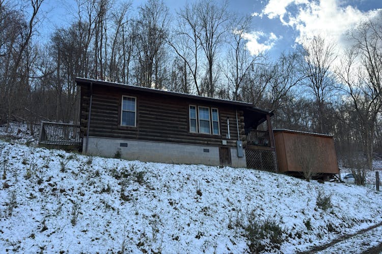 3675 Lucas Road Shinnston, WV 26431, Harrison County