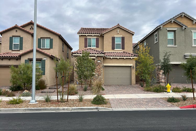 92 Mosso Niente Place Henderson, NV 89011, Clark County