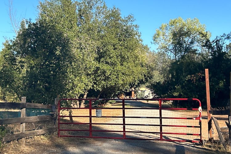 12851 Old Oregon Trl Redding, CA 96003, Shasta County