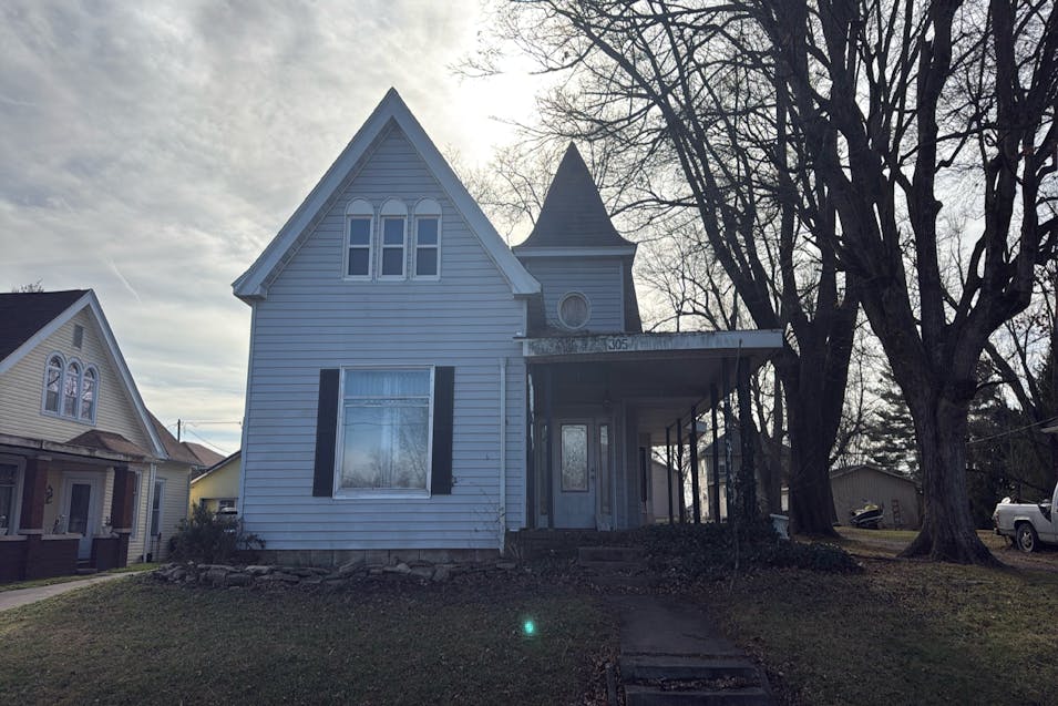 305 E Mulberry St Salem, IN 47167, Washington County