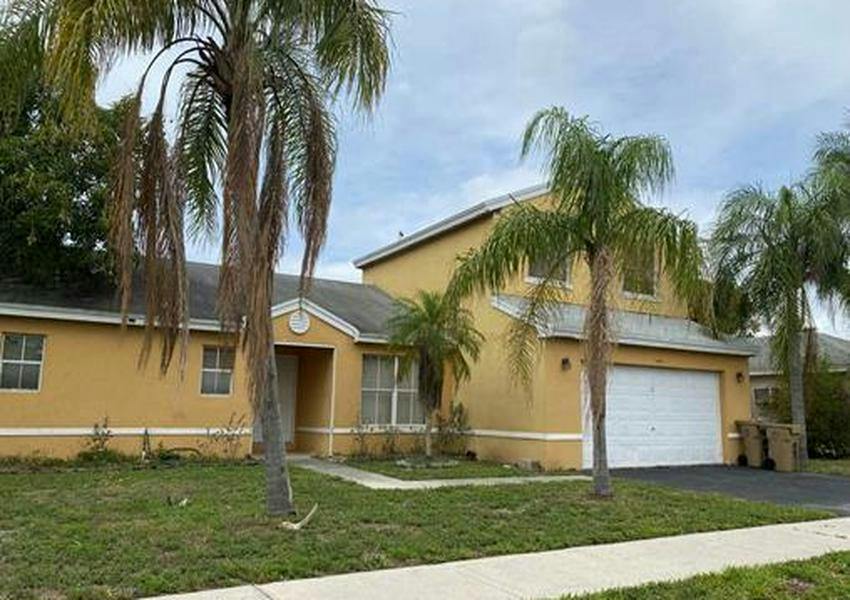 72nd Way, Davie, FL 33314