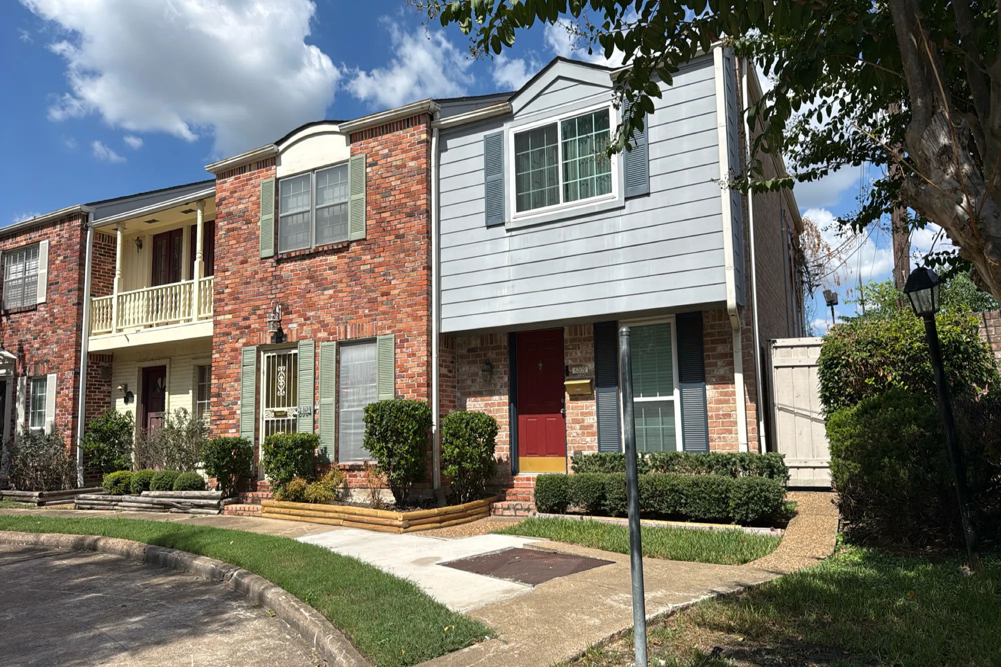 Chevy Chase Dr, Houston, TX 77057 #1