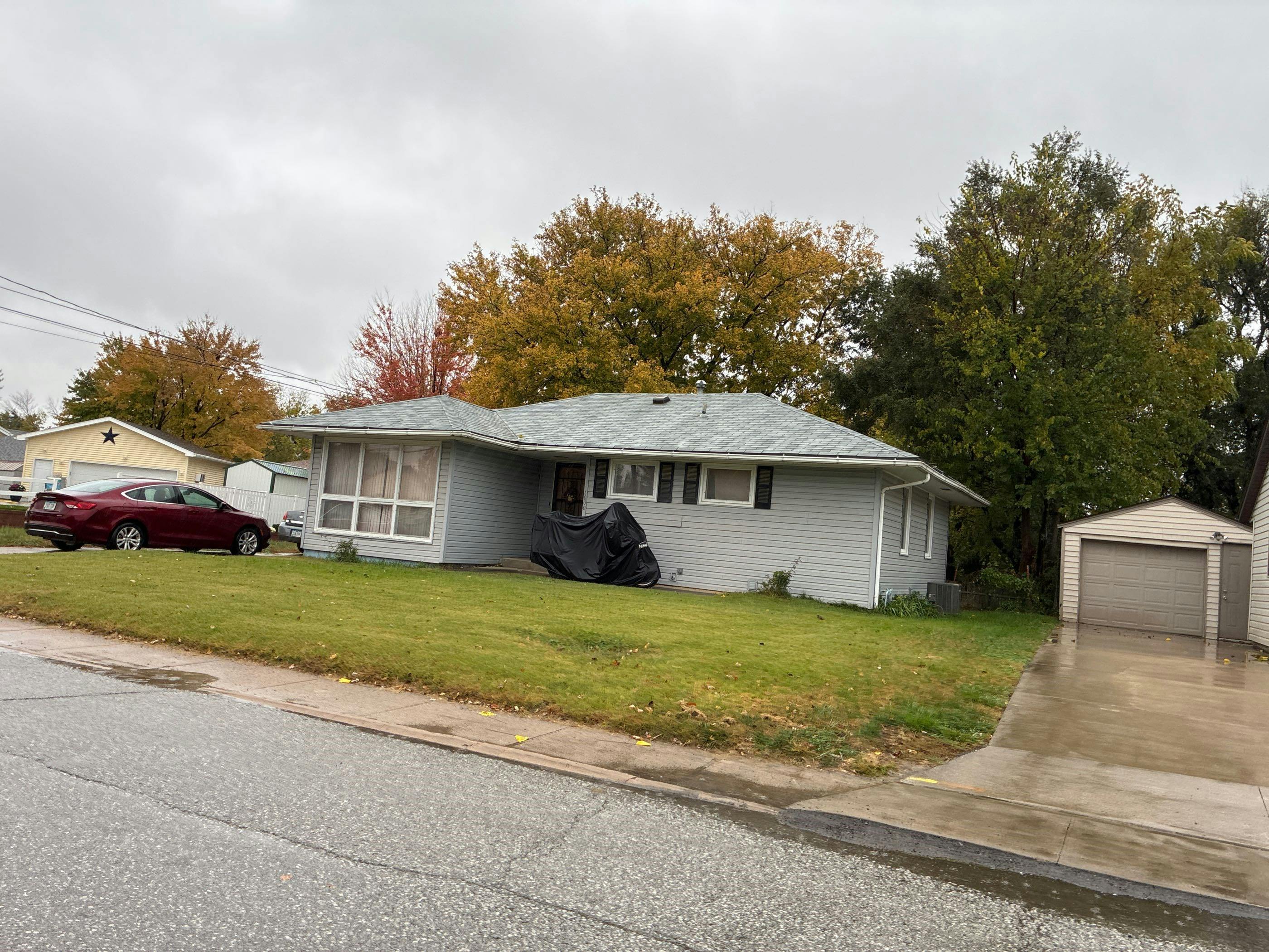 26th St, Council Bluffs, IA 51501 #1