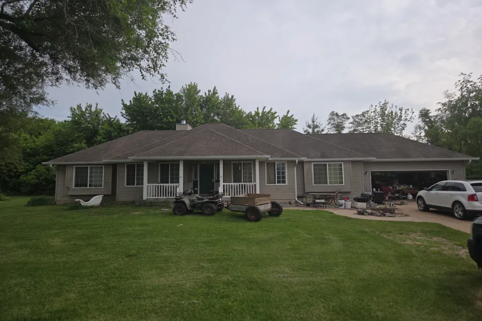 1129 172nd St N East Moline, IL 61244, Rock Island County