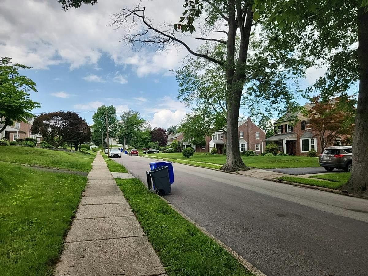 Dewey Rd, Cheltenham, PA 19012