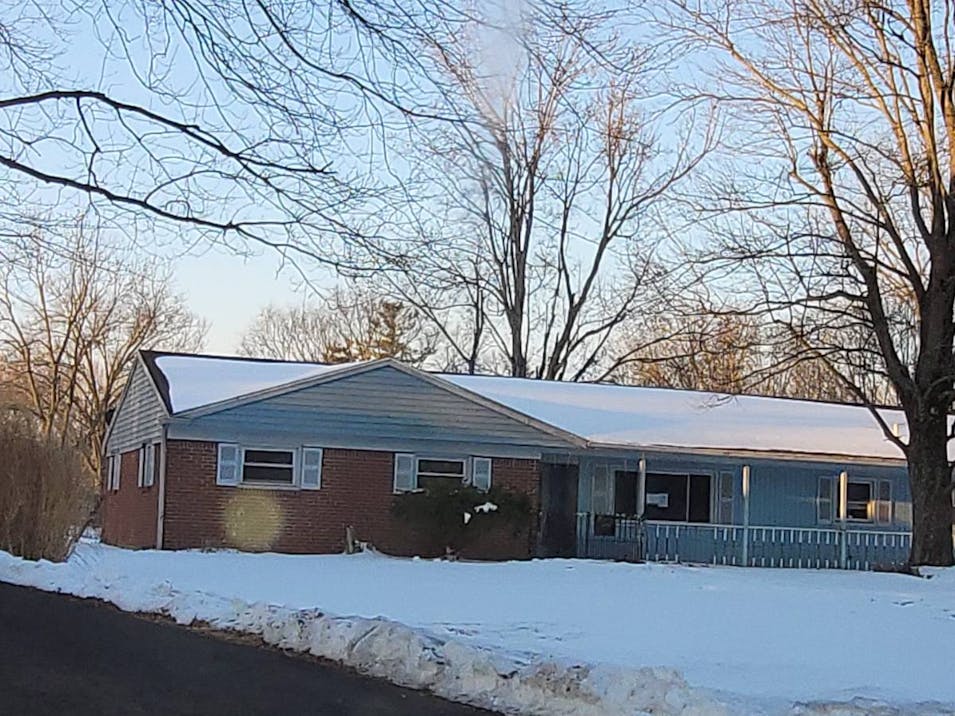 1749 W 73rd Pl Indianapolis, IN 46260, Marion County