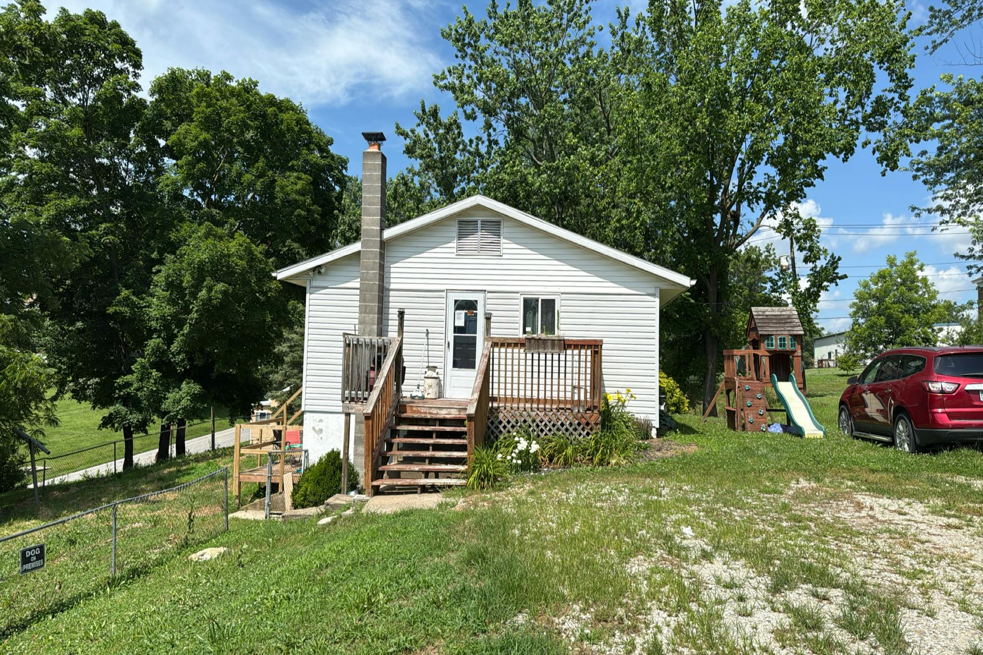 4th St, LA Grange, MO 63448