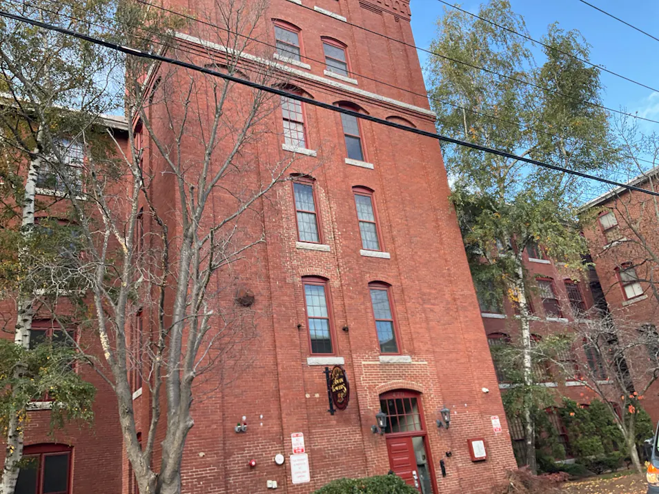 470 Silver St Unit 113 Manchester, NH 03103, Hillsborough County