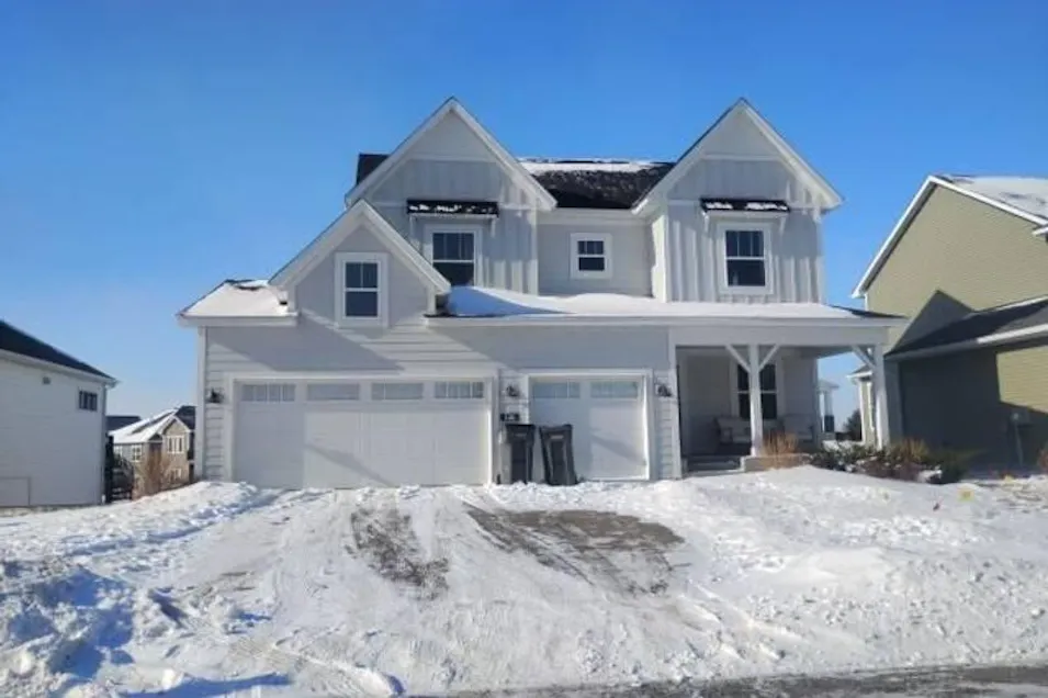 146 Maple Ter Waconia, MN 55387, Carver County