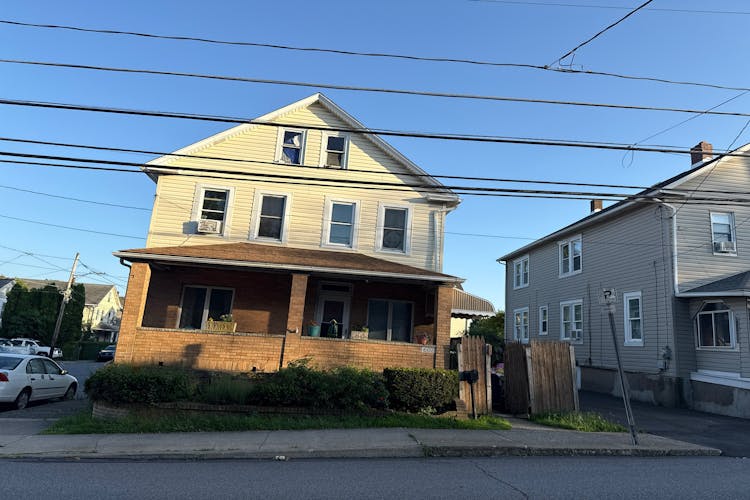 602 South St Freeland, PA 18224, Luzerne County