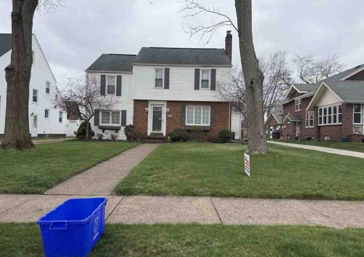 215 Harterr Ave NW Canton, OH 44708, Stark County