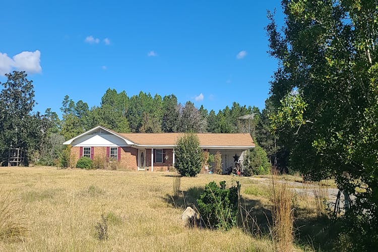 43 Beverly Hills Dr Poplarville, MS 39470, Pearl River County
