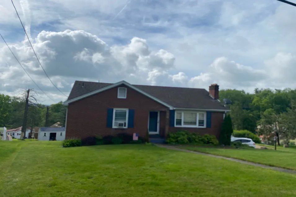 160 Lincoln Hall Road Elizabeth, PA 15037, Allegheny County