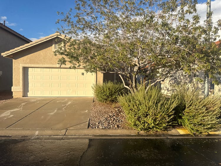 1080 Sweeping Ivy Ct Las Vegas, NV 89183, Clark County