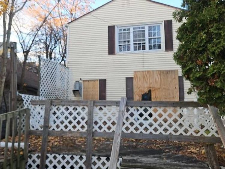 14 Grace Street Buffalo, NY 14207, Erie County