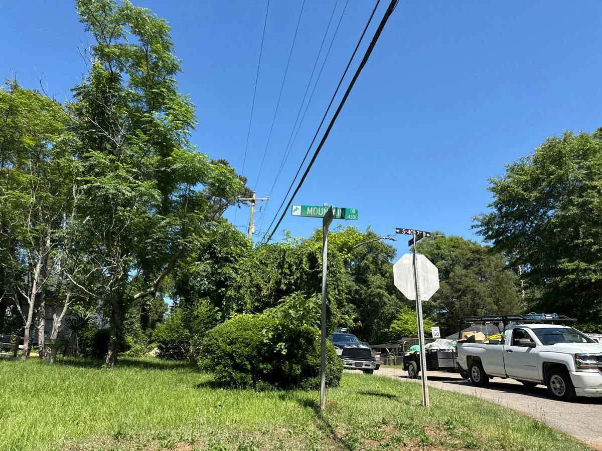 Mountain Dr, Columbia, SC 29203
