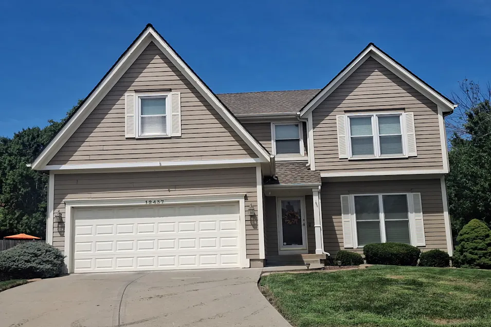 12437 Slater St. Overland Park, KS 66213, Johnson County