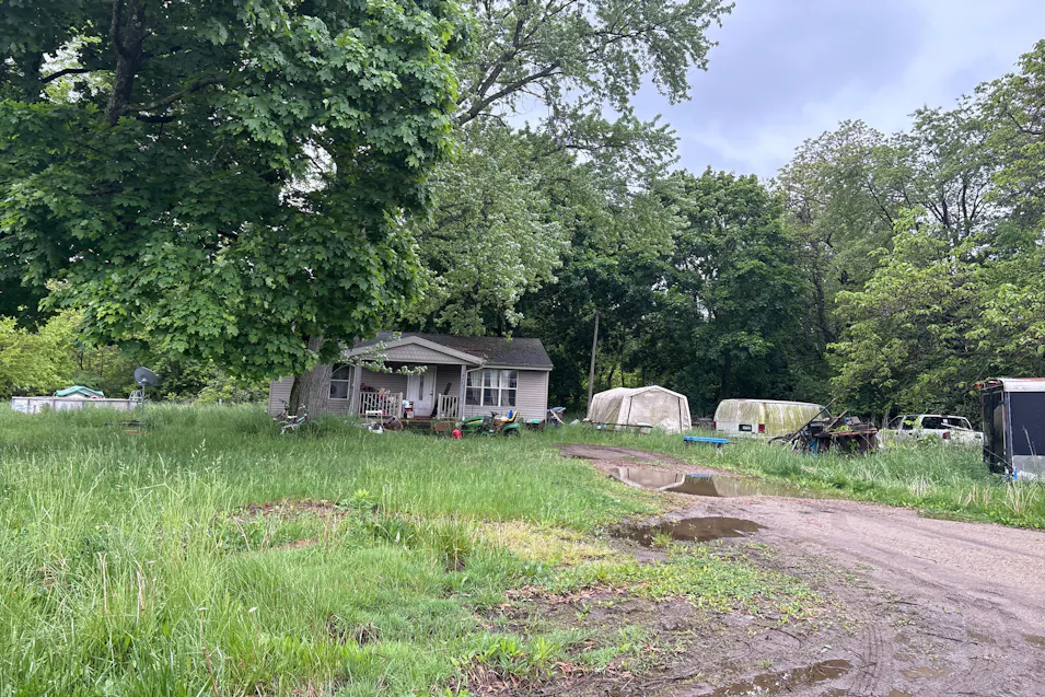 527 Rex Ct Niles, MI 49120, Berrien County