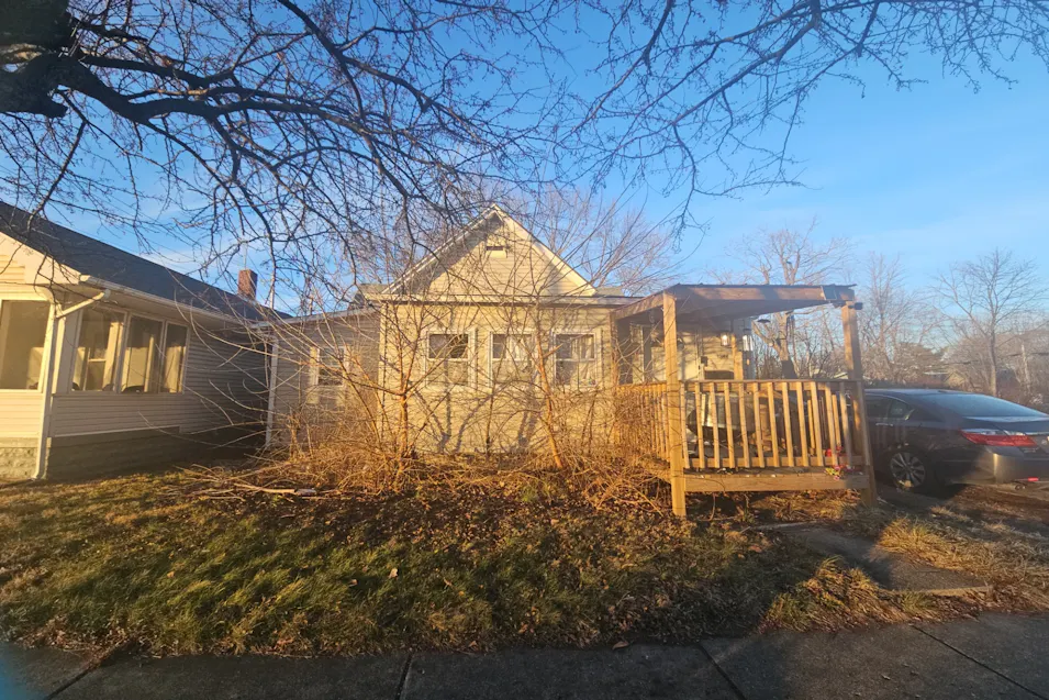 1344 Maple Ave Terre Haute, IN 47804, Vigo County