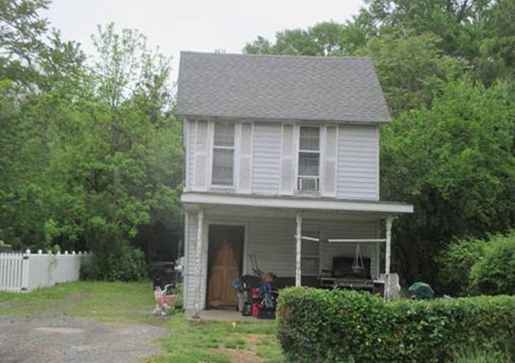 21232 Rock Hall Ave Rock Hall, MD 21661, Kent County